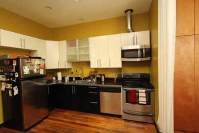 866 S 3rd St unit B, Columbus, OH 43206 - photo 3