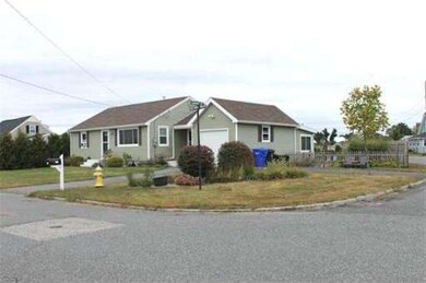 115 Arcadia Blvd, Springfield, MA 01118 - photo 2