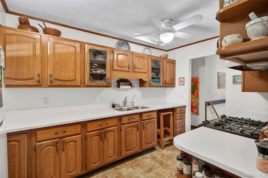 102 Sutton Park Rd, Poughkeepsie, NY 12603 - photo 7