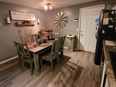 3120 Trenton Ct, Fort Wayne, IN 46808 - photo 4