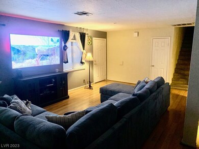 Laminate Wood Flooring in Living Room