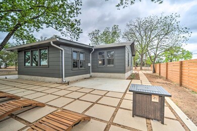 1788 W Live Oak St, Fredericksburg, TX 78624 - photo 5