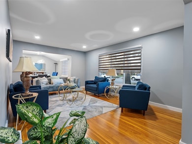 4119 Mischire Dr, Houston, TX 77025 - photo 3