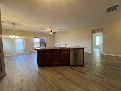 1053 Sutherland Dr, Winder, GA 30680 - photo 7