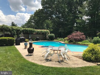 5607 Dawes Ave, Alexandria, VA 22311 - photo 2