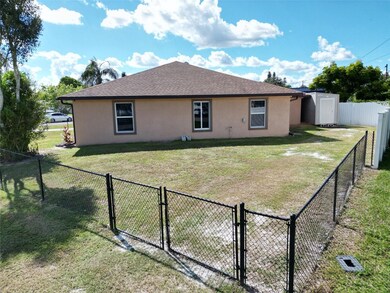 15 Willow St, Lehigh Acres, FL 33936 - photo 7