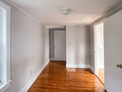 25 Common St unit 1, Weymouth, MA 02188 - photo 4