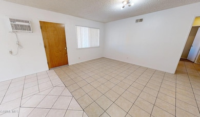 35th_livingroom