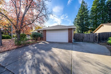 4415 Moyvane Dr-7
