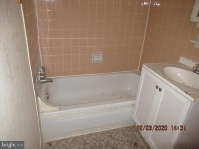 11408 Cherry Hill Rd unit MC-104, Beltsville, MD 20705 - photo 4