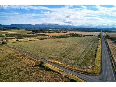 24450 Red Prairie Rd, Sheridan, OR 97378 - photo 6