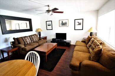350 Woodland living2