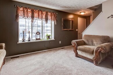 Living room 3.