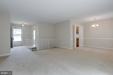 4417 Westfield Dr, Fairfax, VA 22032 - photo 5
