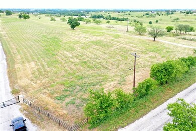 2795 Cr 4010, Decatur, TX 76234 - photo 5