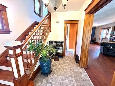 132 7th St SE, Huron, SD 57350 - photo 5