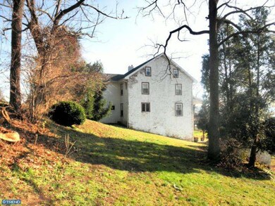 39 Gill Rd, Mohnton, PA 19540 - photo 4