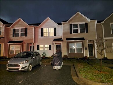 816 Ranchero St unit 4, Statesville, NC 28677 - photo 3