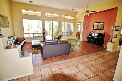 Living Rm.