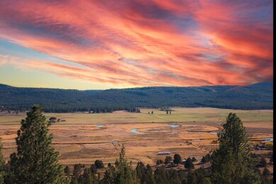 Chiloquin Acreage Views 3-Edit-MLS