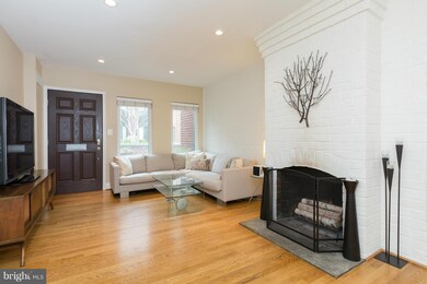 1013 Paper Mill Ct NW unit 1013, Washington, DC 20007 - photo 3