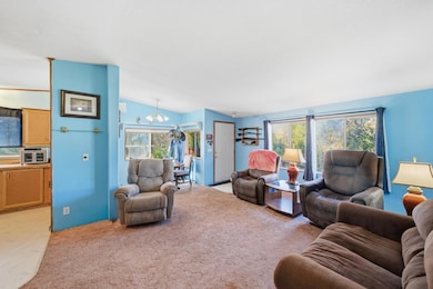 unlisted-address, Redding, CA 96003 - photo 6