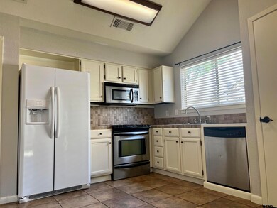 1725 1725 Eaglewood, Tyler, TX 75703 - photo 5