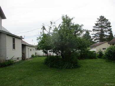 100 E Iron St unit 1, Bessemer, MI 49911 - photo 5