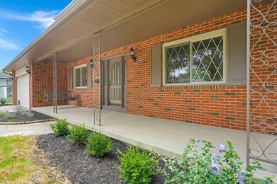 5277 Blue Ash Rd, Columbus, OH 43229 - photo 5