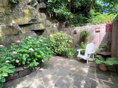 109 Waldo Ave, Jersey City, NJ 07306 - photo 6