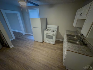 733 Stewart Ave, Cincinnati, OH 45215 - photo 7