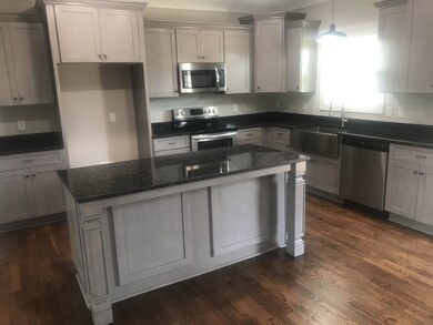 700 Apple Blossom Trail, Shelbyville, TN 37160 - photo 7