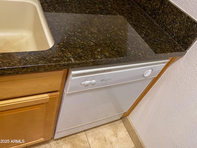 14203 N 19th Ave unit 1055, Phoenix, AZ 85023 - photo 5