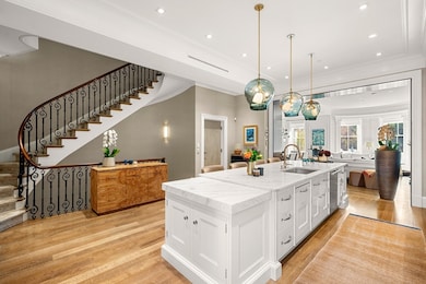 89 Beacon St unit PH, Boston, MA 02108 - photo 6