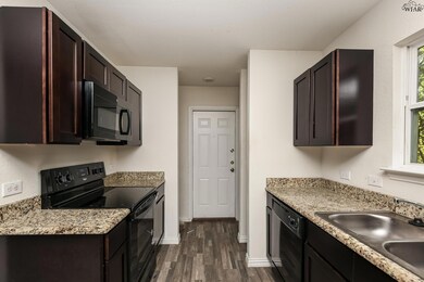 1307 Polk St, Wichita Falls, TX 76309 - photo 5