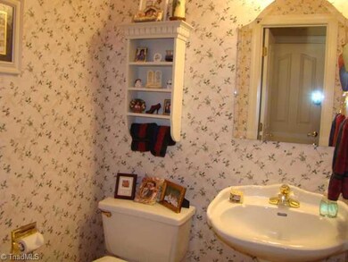 5345 Zoo Pkwy, Asheboro, NC 27205 - photo 7