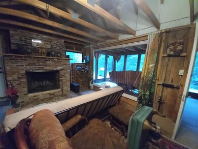 142 Frost Ln, Webster, NH 03303 - photo 5