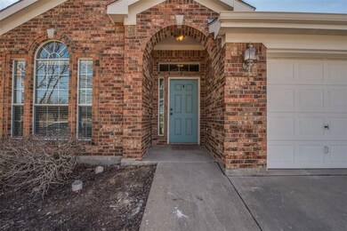 211 Sweetwater Dr, Weatherford, TX 76086 - photo 6