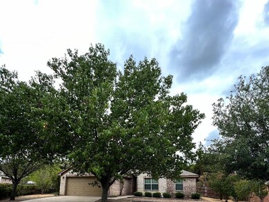 201 Wellington Trail, Weatherford, TX 76085 - photo 3