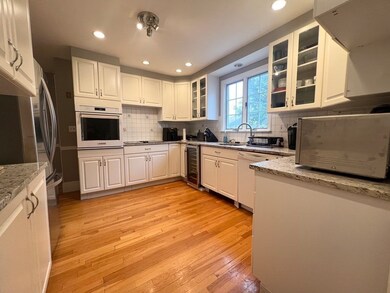 54 Elm St unit 1, Belmont, MA 02478 - photo 3