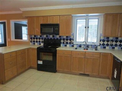 524 Eastline Rd, Ballston Spa, NY 12020 - photo 6