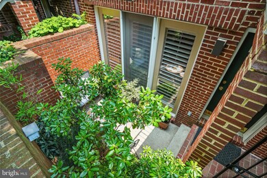 2413 20th St NW unit 4, Washington, DC 20009 - photo 2