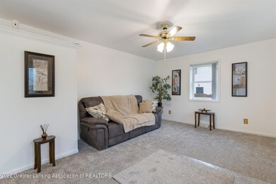 12-web-or-mls-901-r-g-curtiss-ave