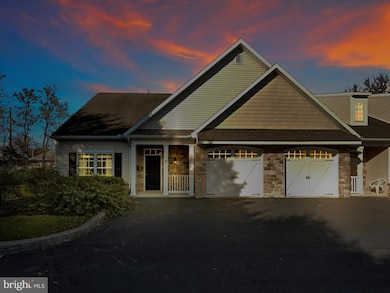 966 Elm Ave unit 966, Lancaster, PA 17603 - photo 3