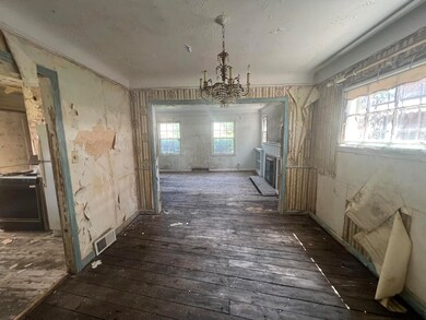 DINNING ROOM