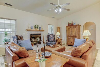 LIVING ROOM 2
