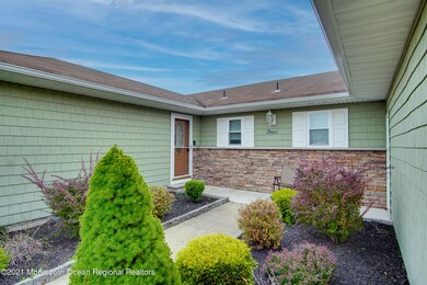 317-waters-edge-drive-2