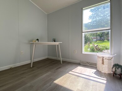 596 S Barre Rd unit 8, Barre, VT 05641 - photo 3