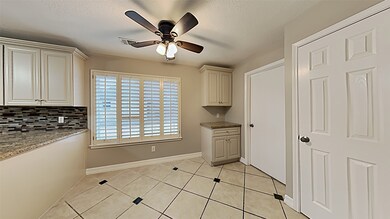 11902 Park Creek Dr, Houston, TX 77070 - photo 4