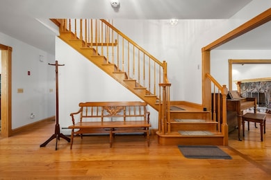 956 Poole St, Ludlow, MA 01056 - photo 6